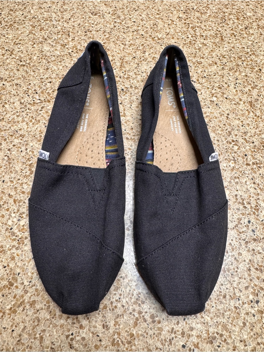 TOMS Slip-On with Multicolor Striped Lining and Tan Insole